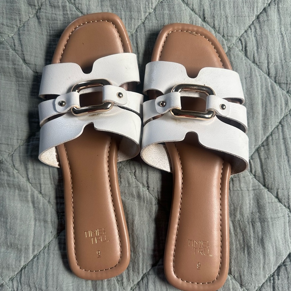 Time and Tru White and Tan Women's Sandals